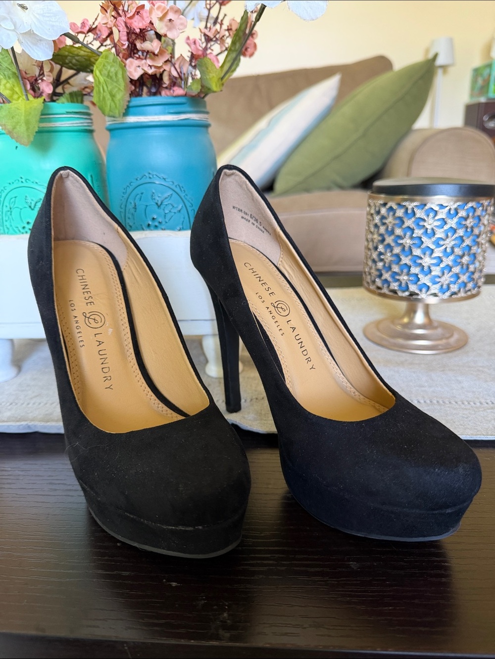 Black faux suede Chinese laundry high heel platform pumps